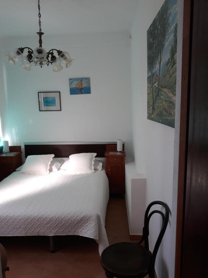 Apartment Bozava - Nena Ngoại thất bức ảnh